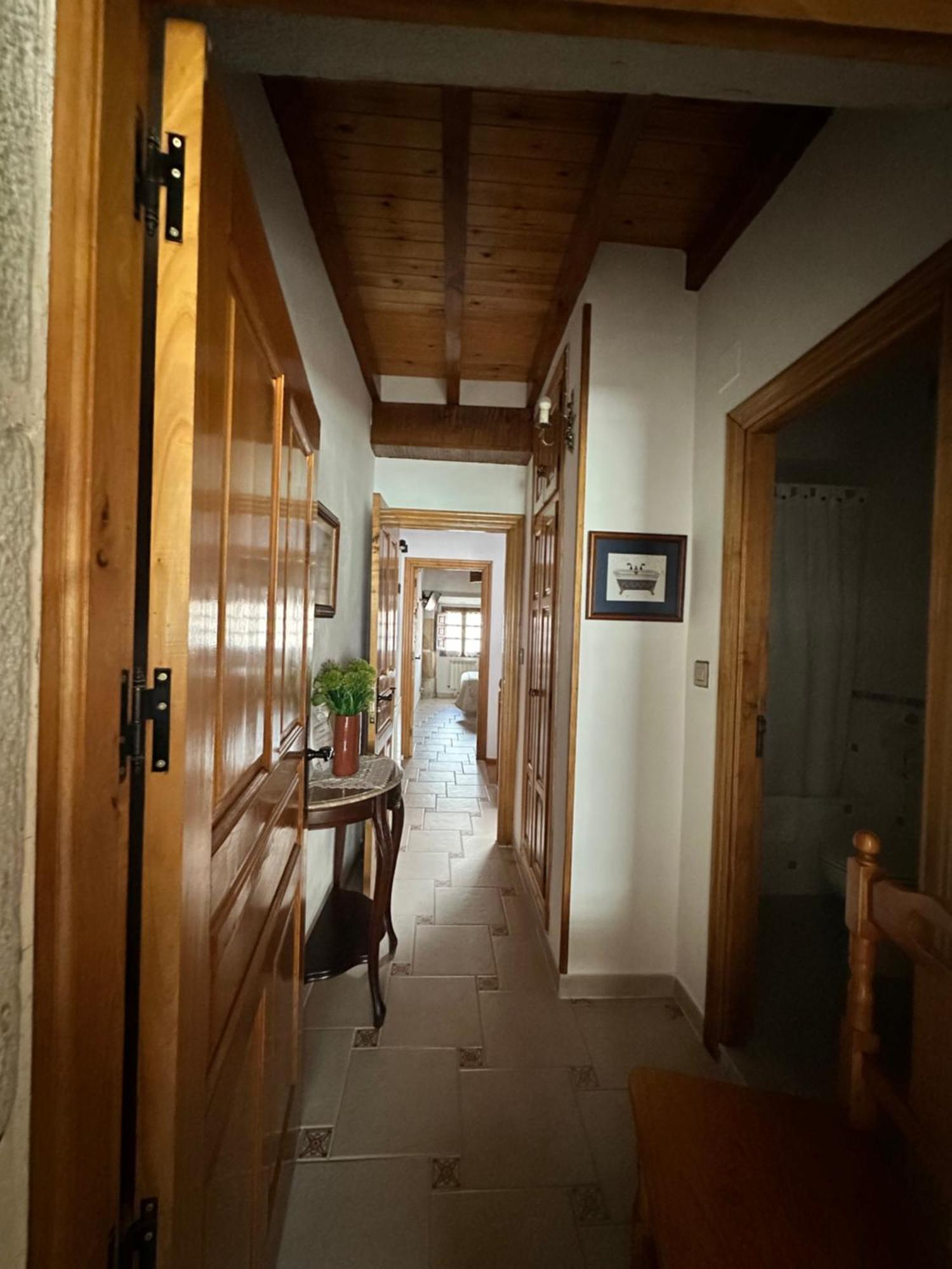 Casa Rural El Torrejon Arenas De Cabrales Exterior foto