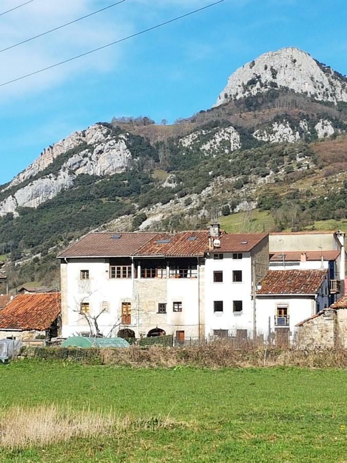 Casa Rural El Torrejon Guest House Arenas De Cabrales Exterior foto